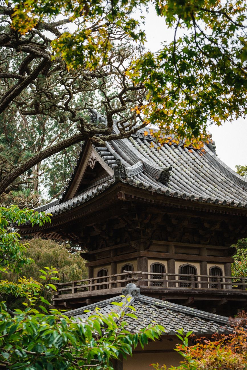 Wooden latticework of a Kyoto teahouse